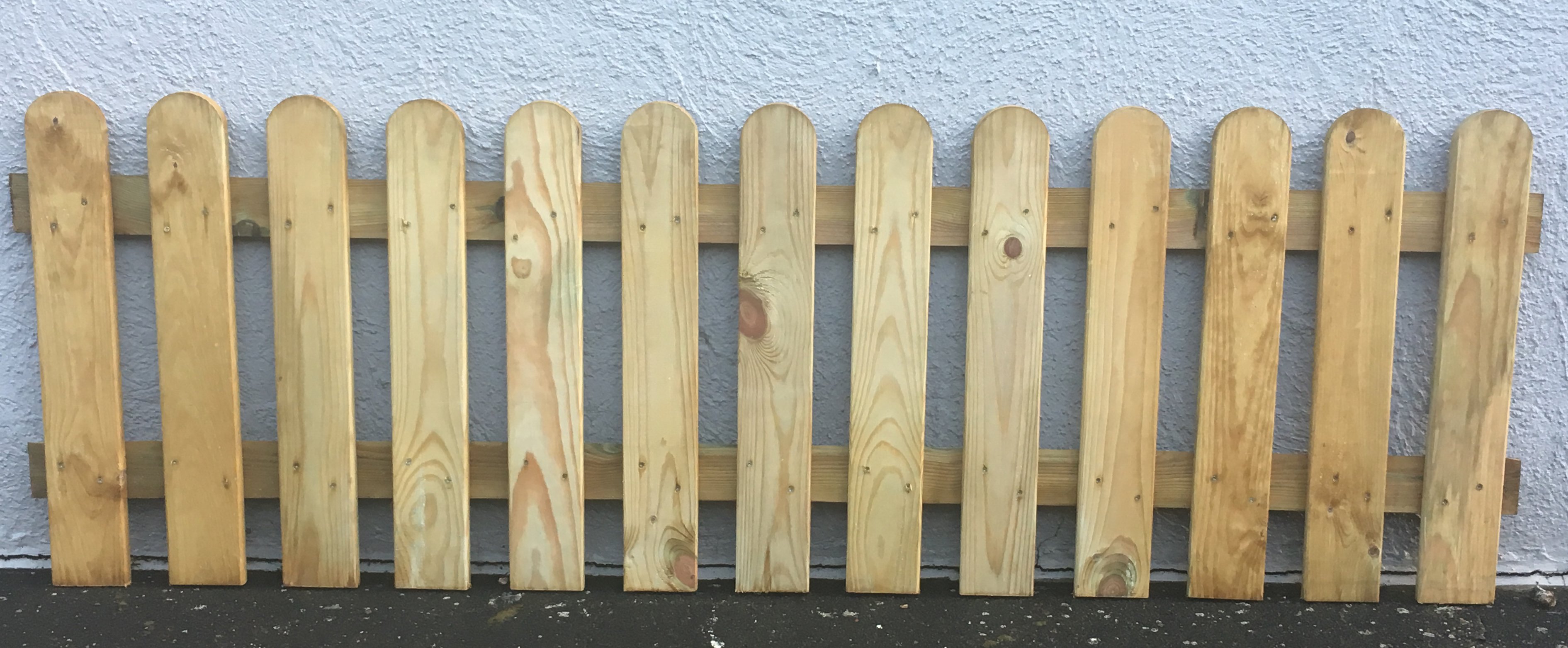 Abb. zeigt Vorgartenzaun 60 cm hoch Abb. zeigt Vorgartenzaun 60 cm hoch