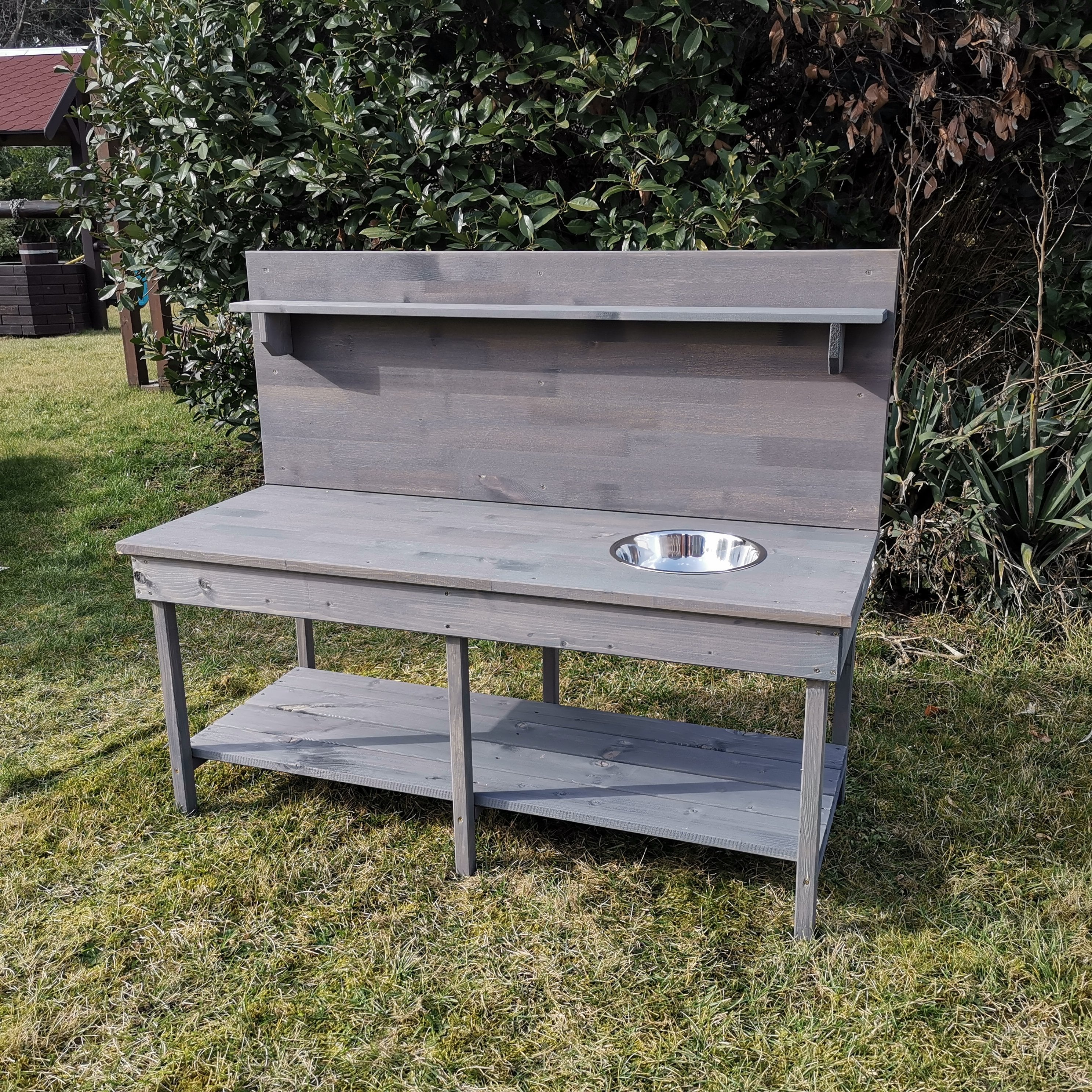 Matschküche Alexa - Frontalansicht Garten Matschküche Alexa - Frontalansicht Garten