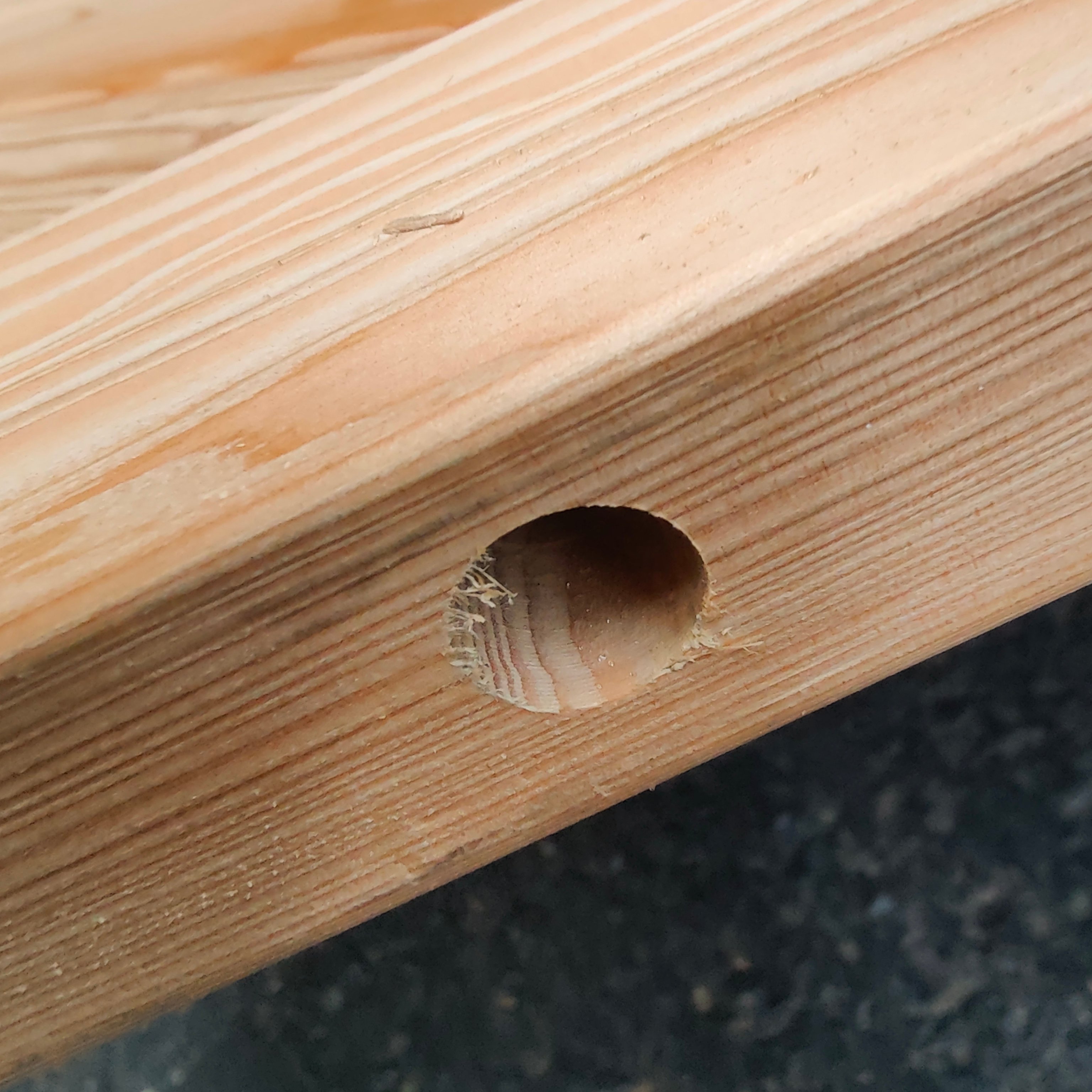 Detail zu Lärchenzaun Giardino mit Schweifbogen Detail zu Lärchenzaun Giardino mit Schweifbogen