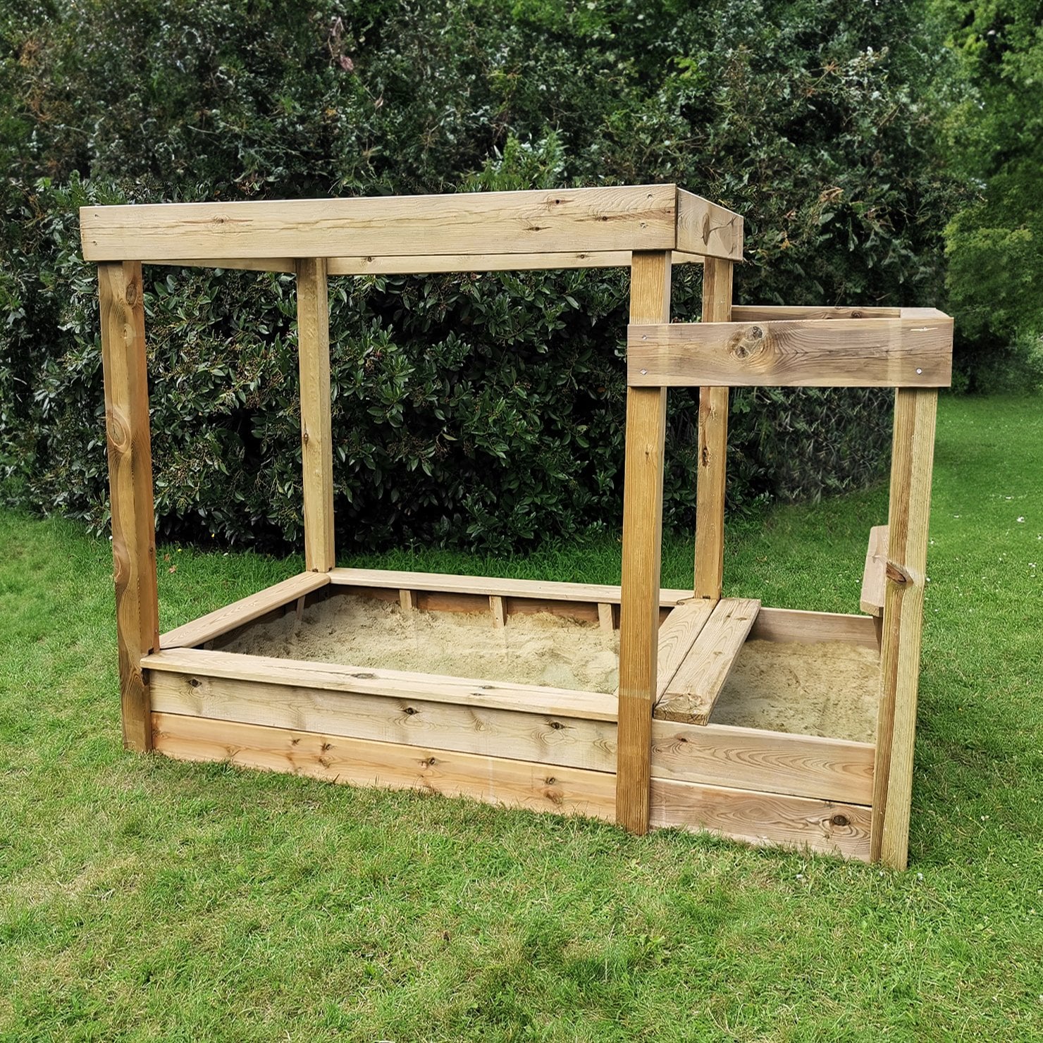 Sandkasten Manni – 240 x 128 x 155 cm Sandkasten Manni – 240 x 128 x 155 cm