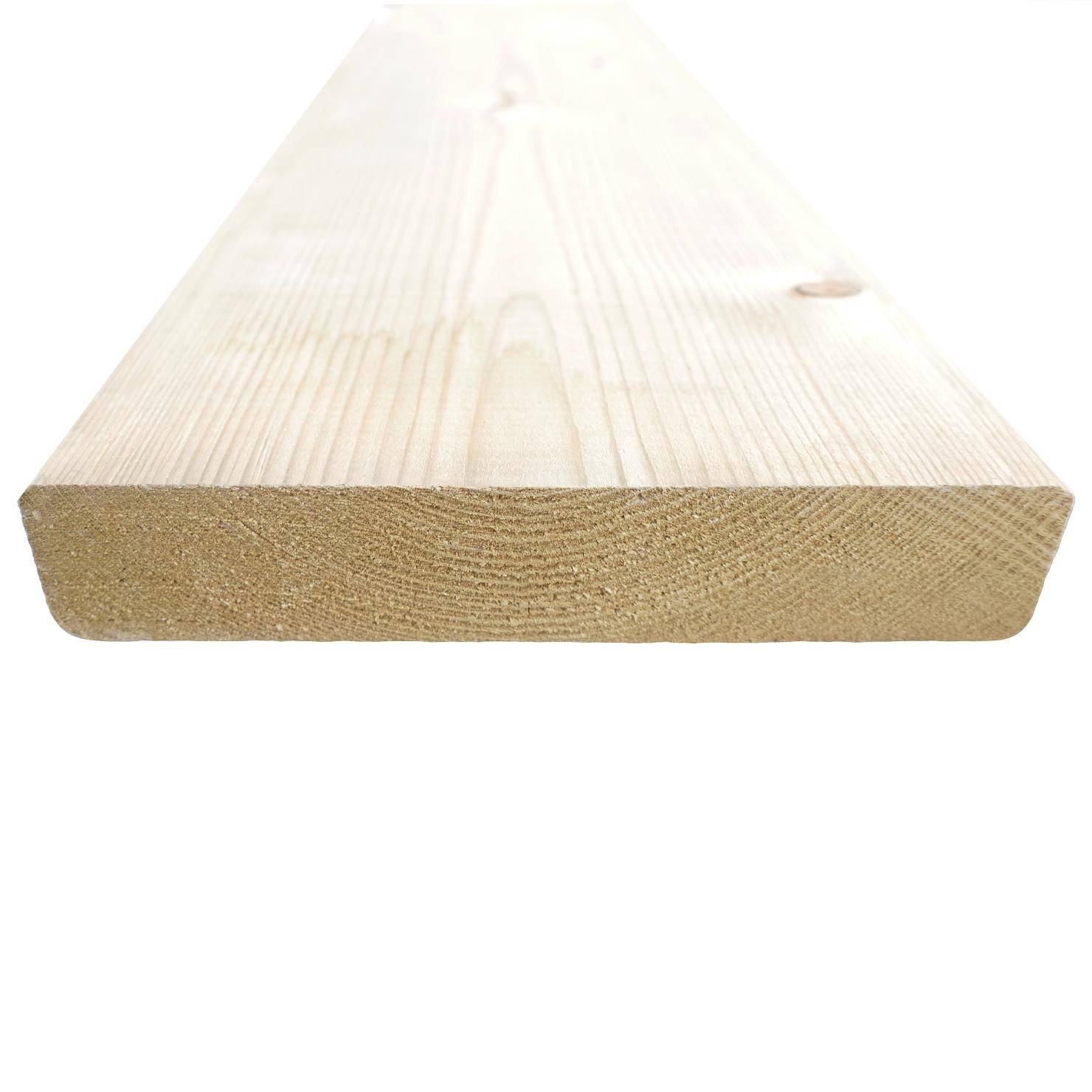 Fichte 28 x 142 x 1800 mm, kammergetrocknet, gehobelt, Kanten gerundet, kesseldruckimprägniert Fichte 28 x 142 x 1800 mm, kammergetrocknet, gehobelt, Kanten gerundet, kesseldruckimprägniert, Nahaufnahme eines glatten, hellen Brettendes mit sichtbarer Jahresringstruktur