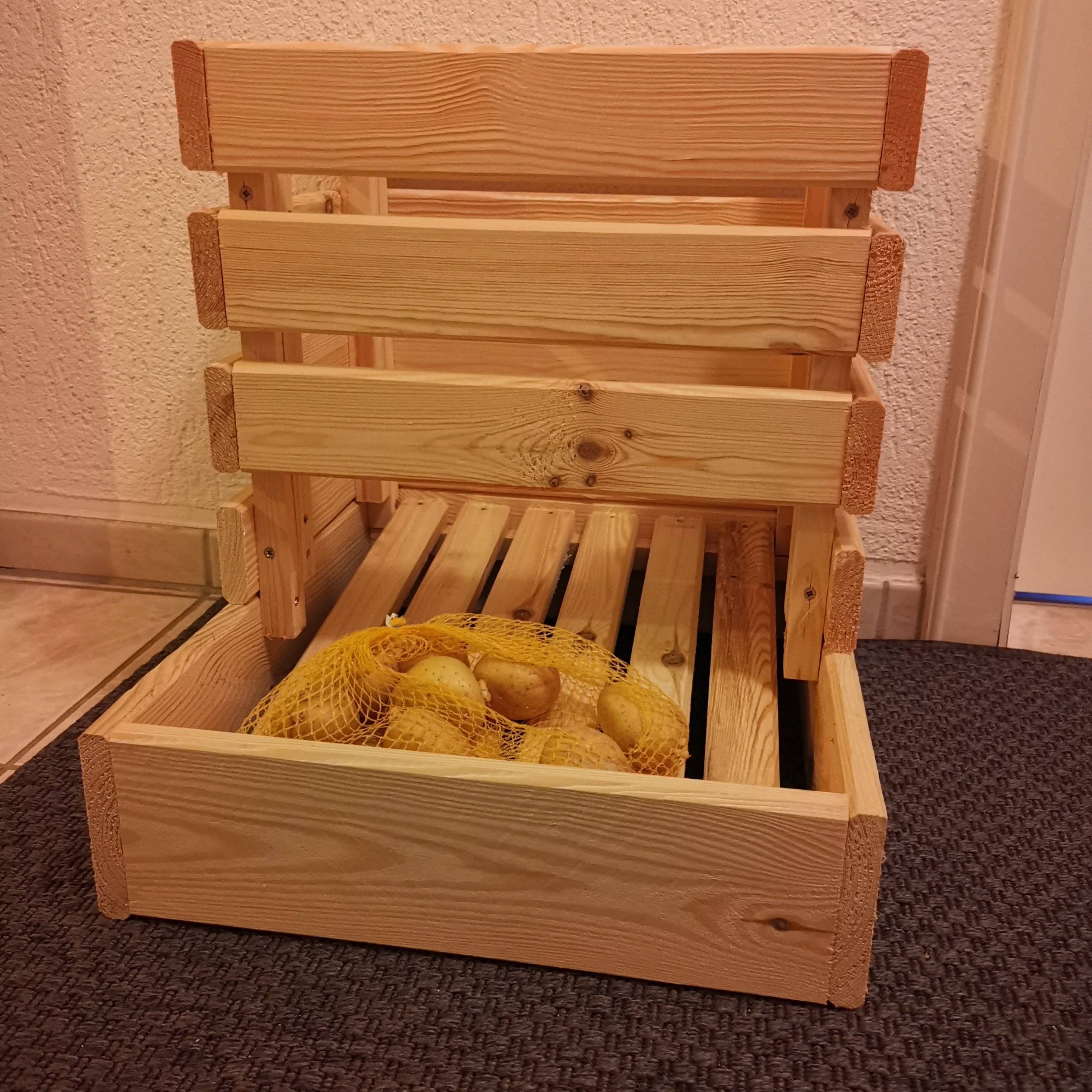 Kartoffelkiste - Frontalansicht