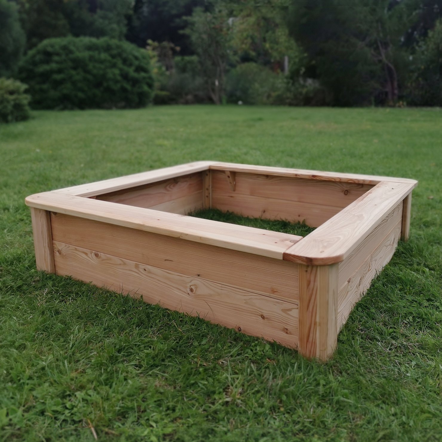 Sandkasten Paula – 125 x 125 x 31 cm