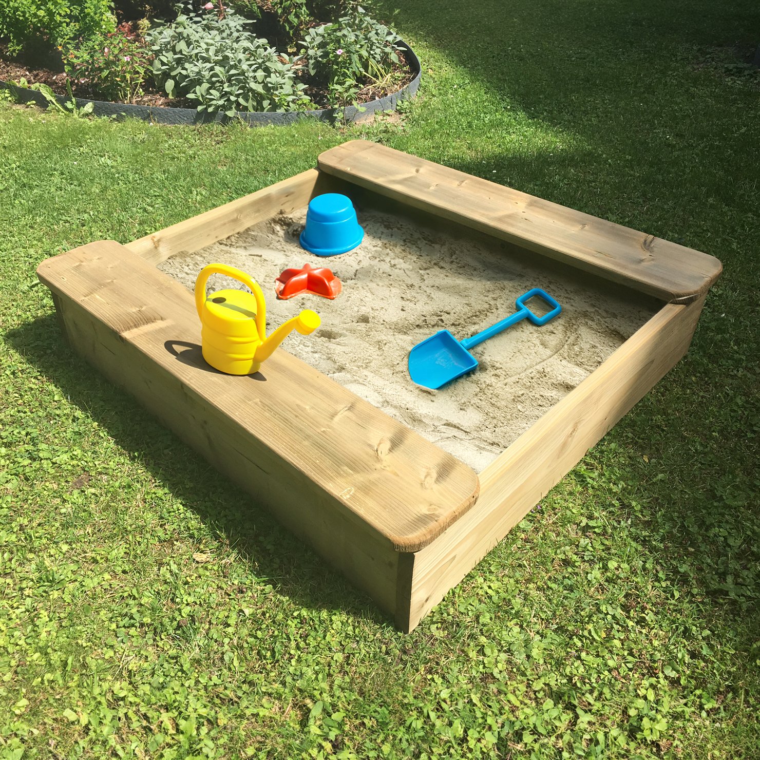 Sandkasten Olli – 120 x 120 x 26,5 cm