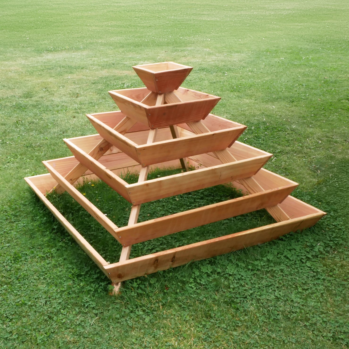 Kräuterpyramide Verbena – 120 x 120 x 87 cm Kräuterpyramide Verbena – 120 x 120 x 87 cm