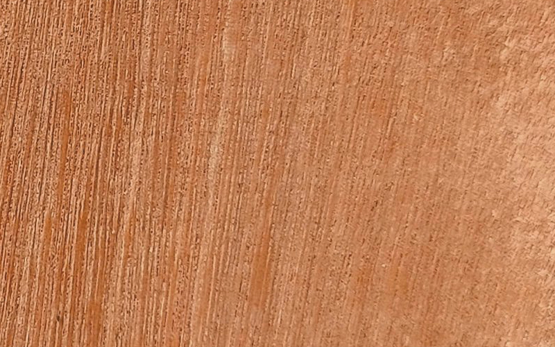 Bangkirai Holz Farbe